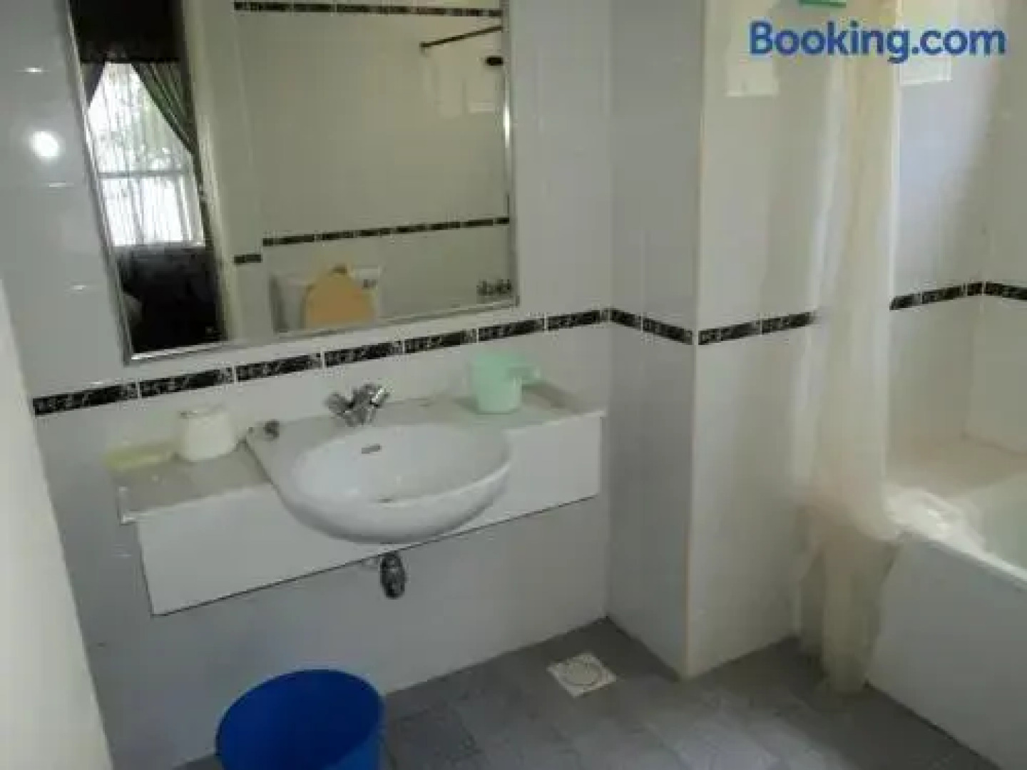 Condominio Riviera Bay