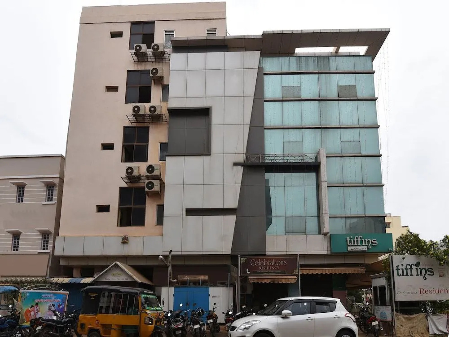 Capital O 41636 Celebrations Residency