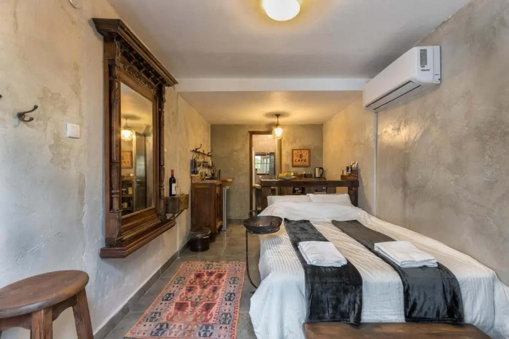 הבית החום בערבה יחידה זוגית