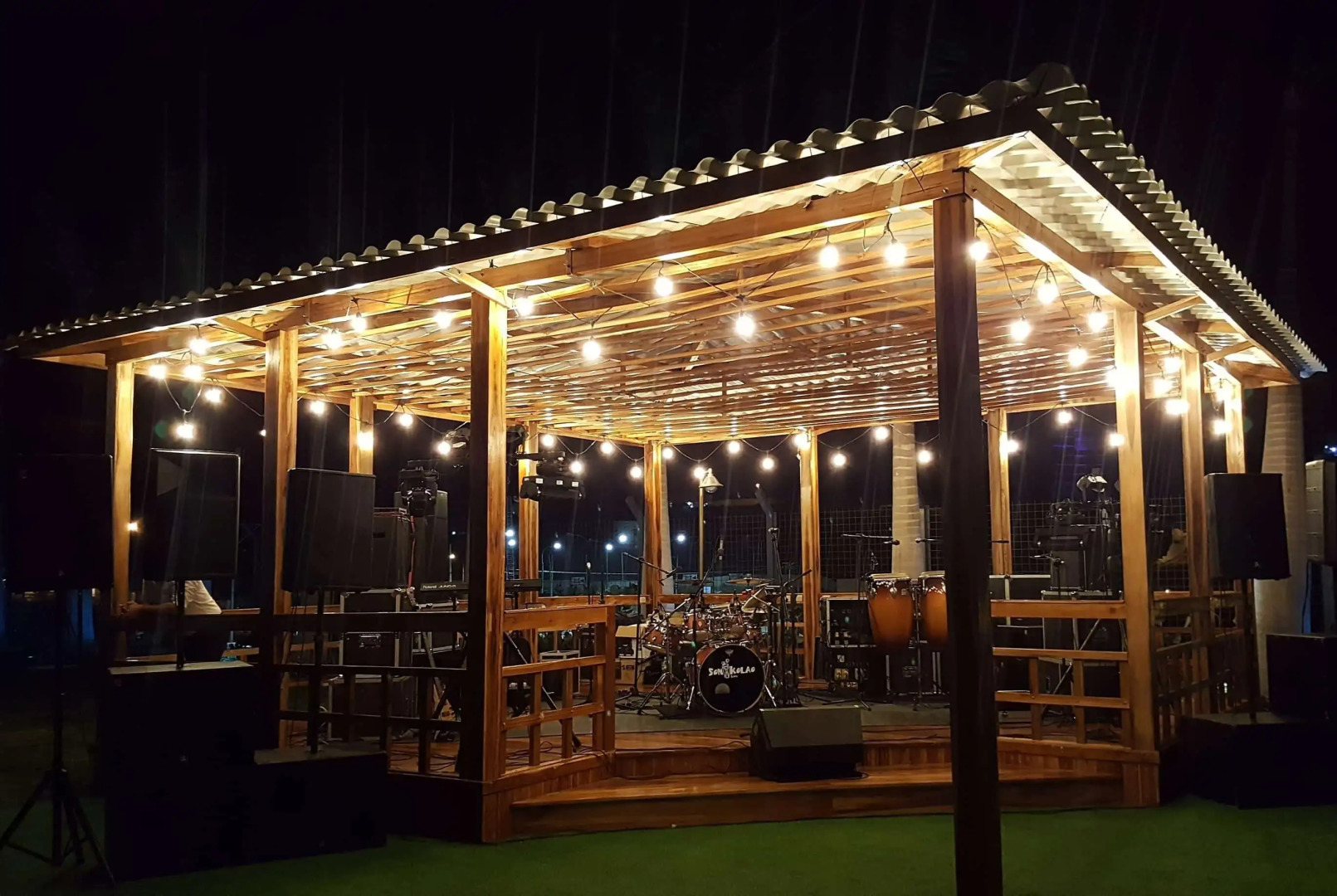 Wyndham Manta Sail Plaza Hotel & Convention Center