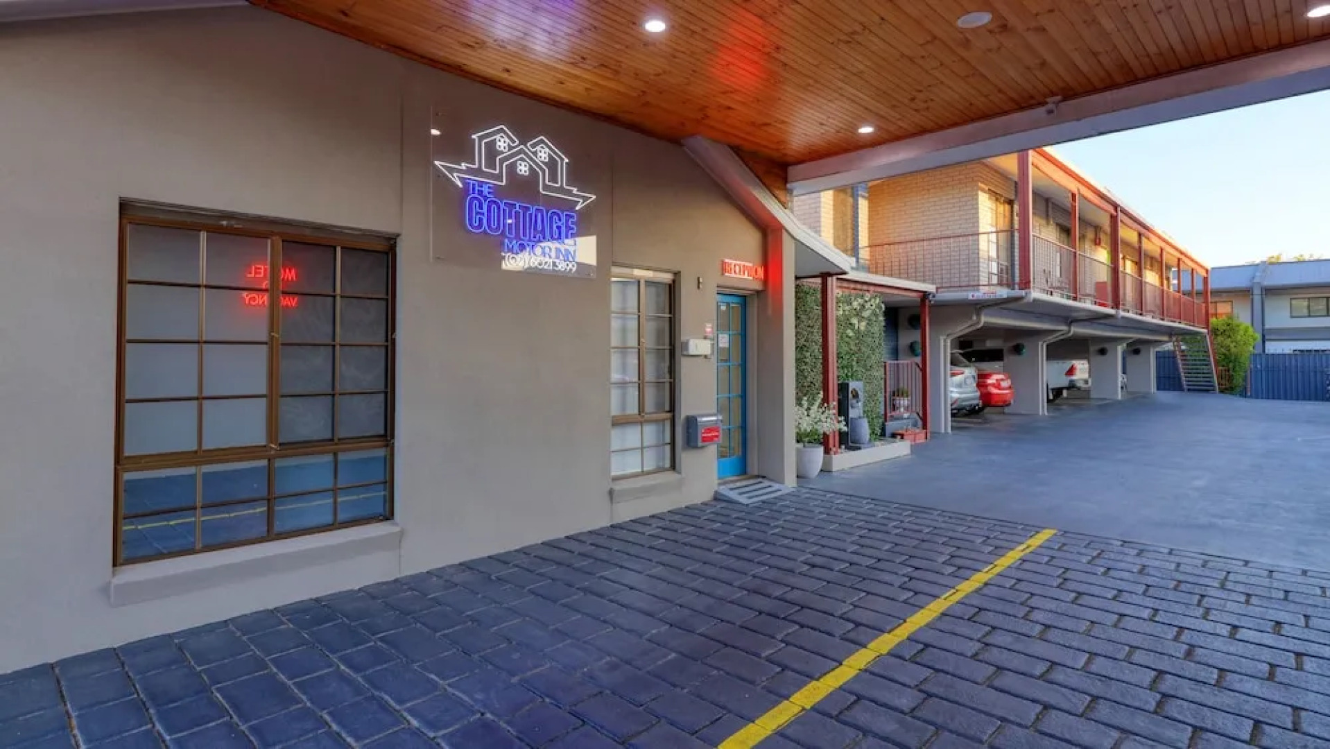 The Cottage Motor Inn Albury CBD