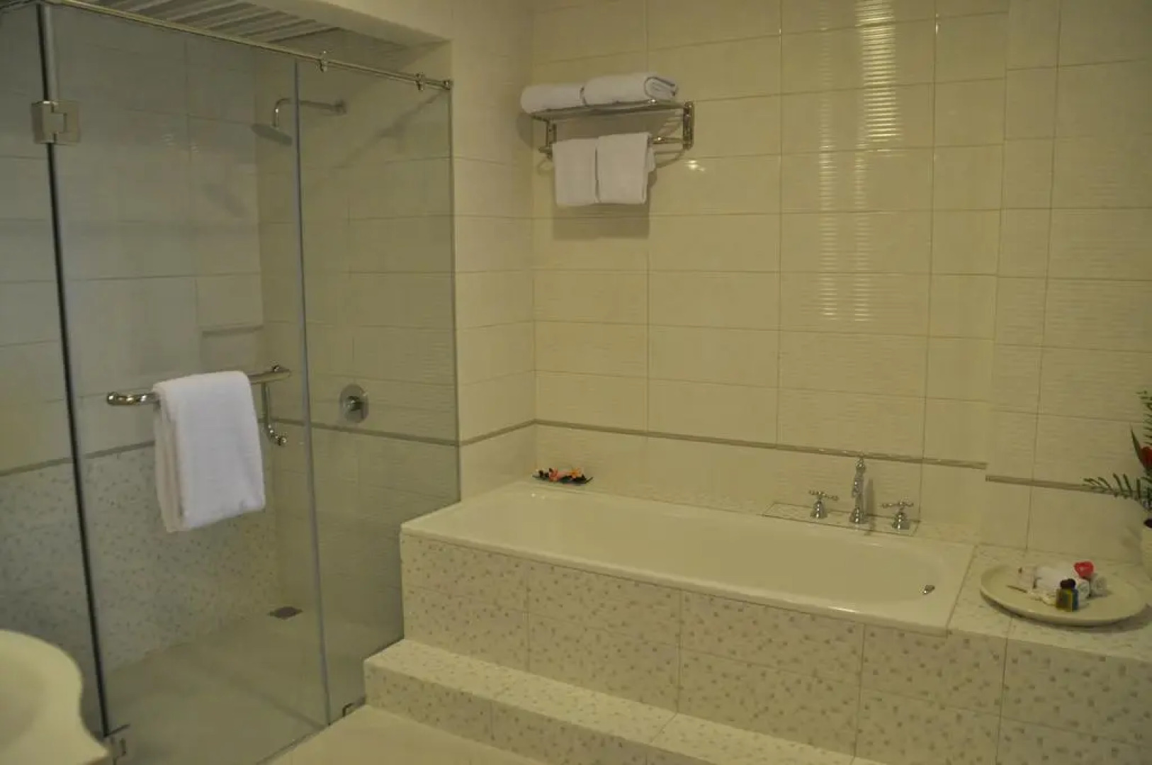 Royal Hotel and Villa Trawas