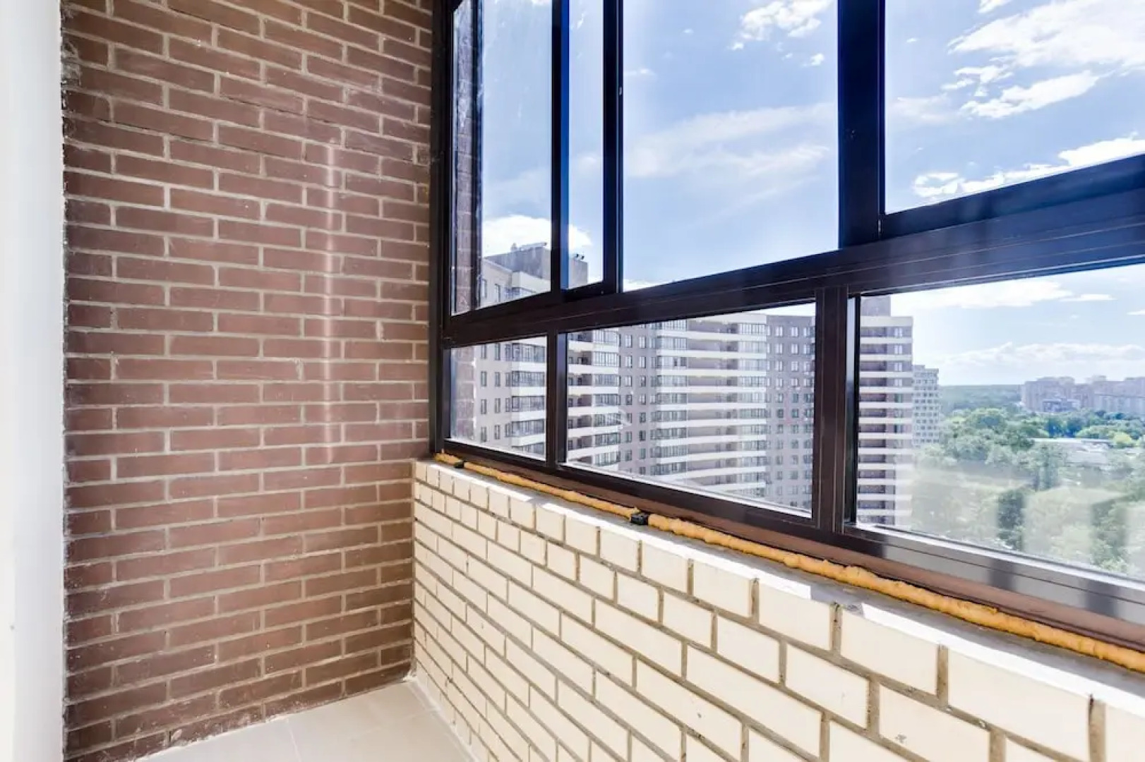 Апартаменты RedTownAparts