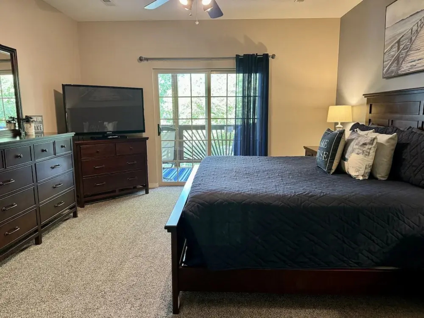 Lake Vacation Condo A-5 on Table Rock Lake by RedAwning