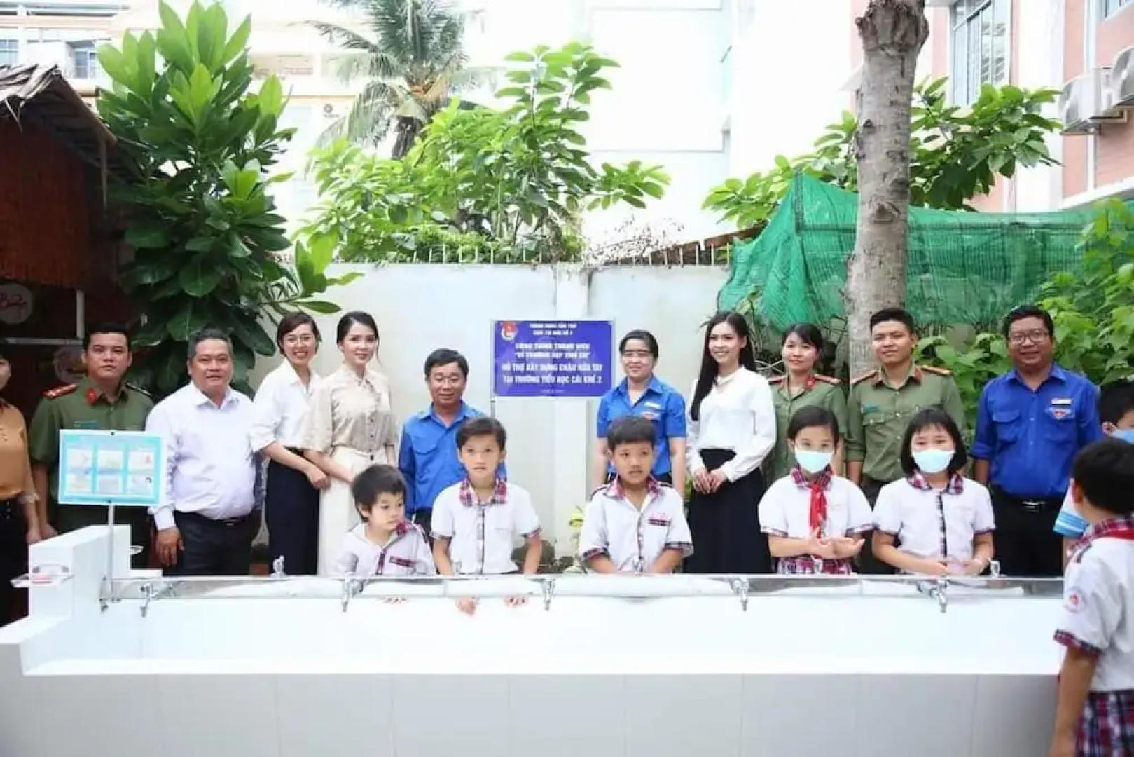 Adora Central Park Hostel