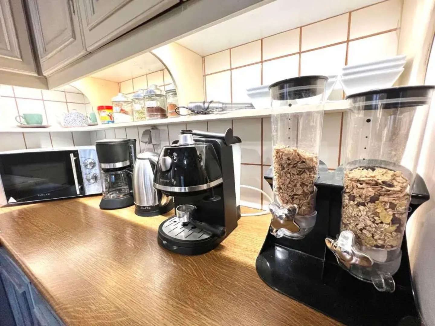 Luxury seafront house nearby Delphi