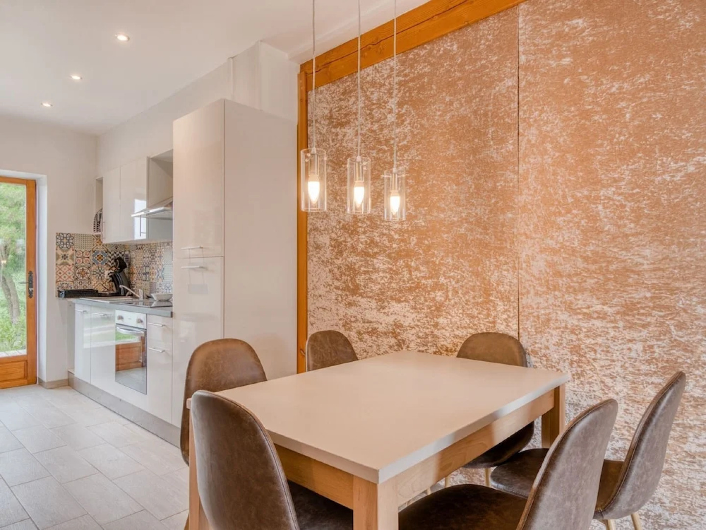 Modern Mansion With Swimming Pool, Terrace, Garden Furniture