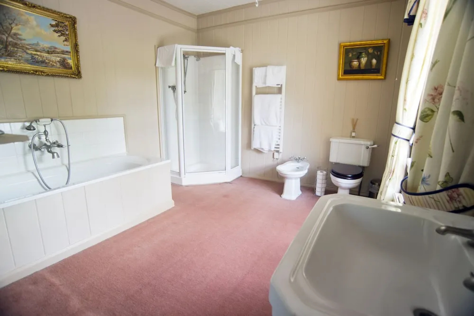 Wydemeet Bed and Breakfast