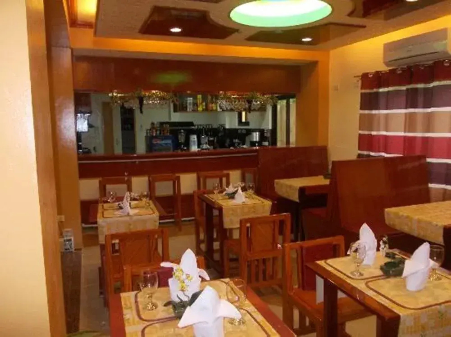 Murmar's Le Pram Hotel