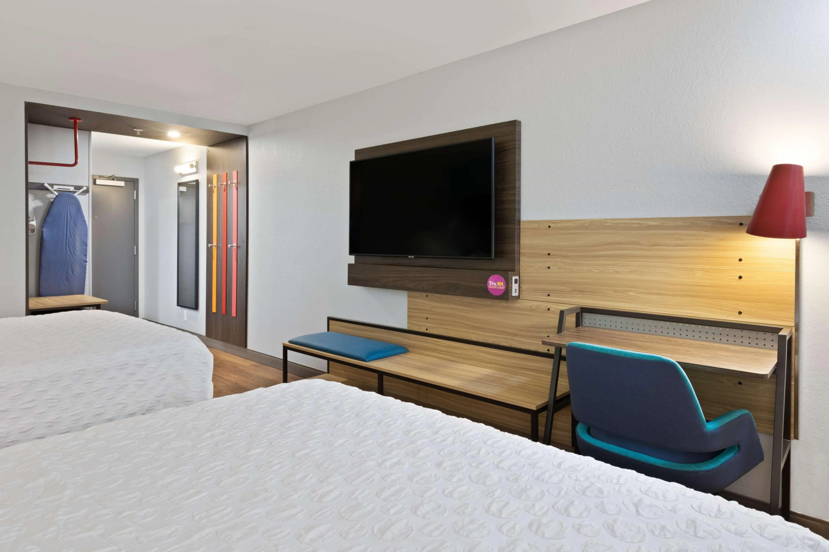 TRU BY Hilton Sharonville