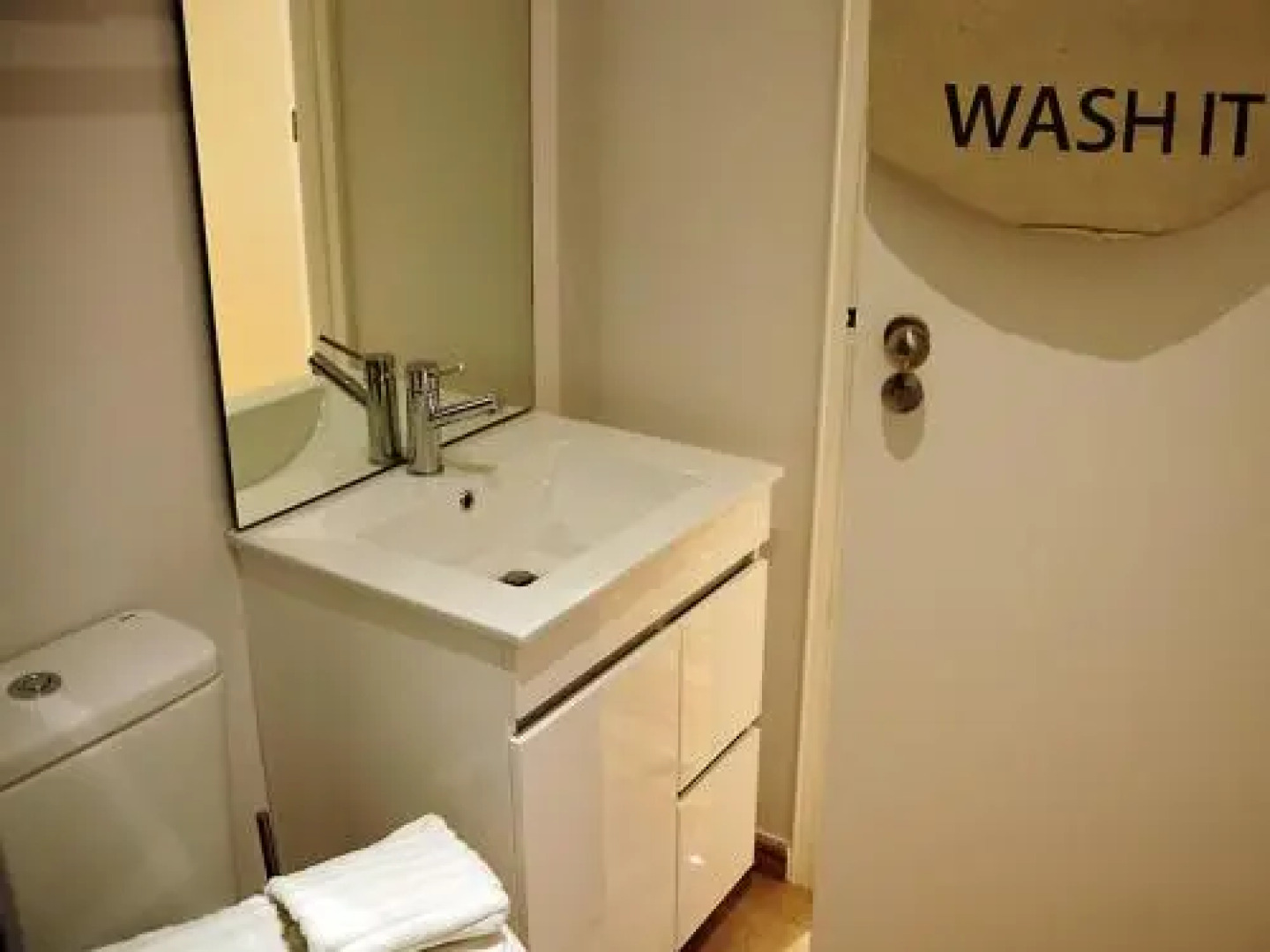 Sado Blue - City & River Flats by Be@home