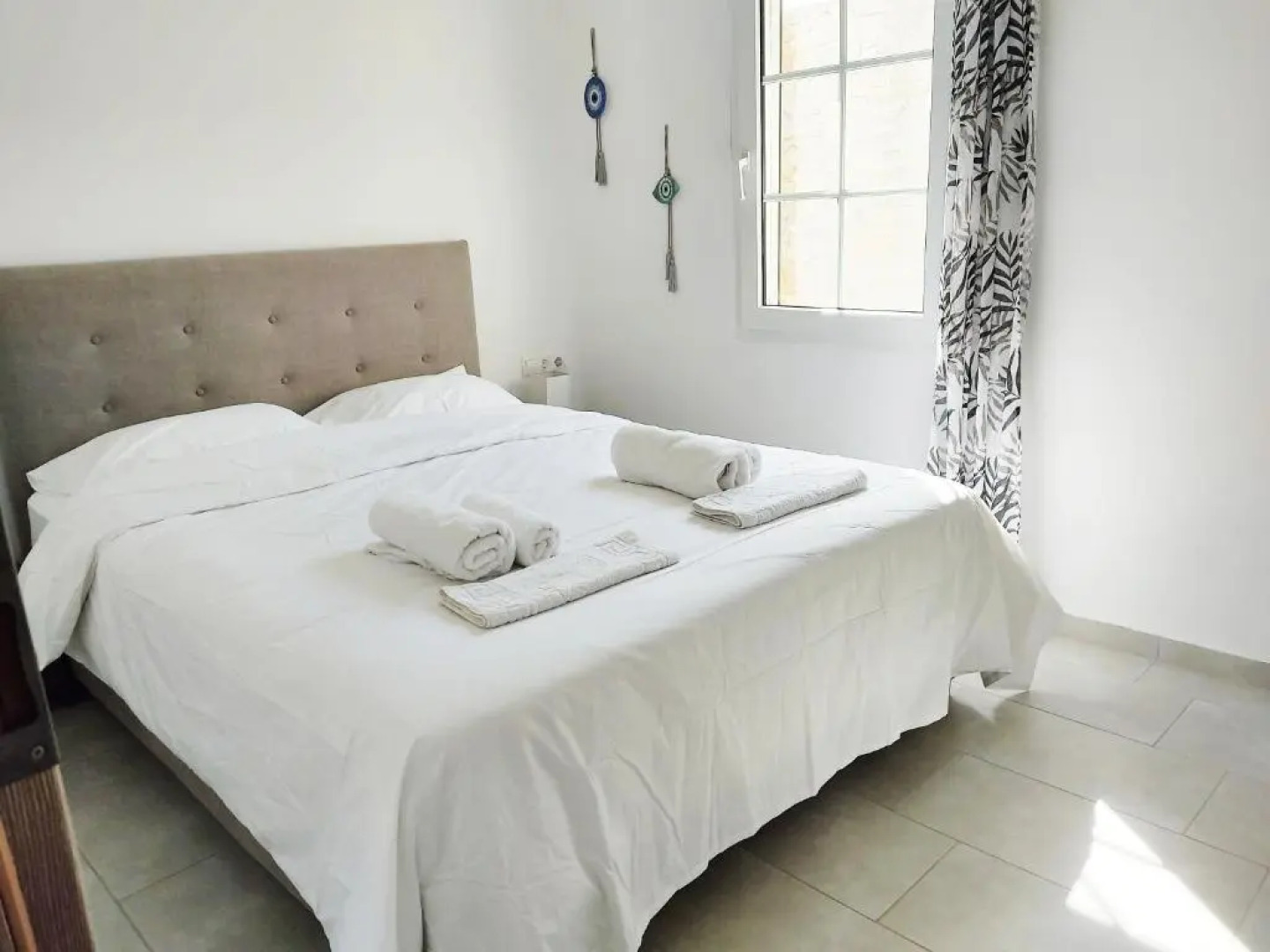 AVALON cosy apartments, minimal villas with shared swimming pool