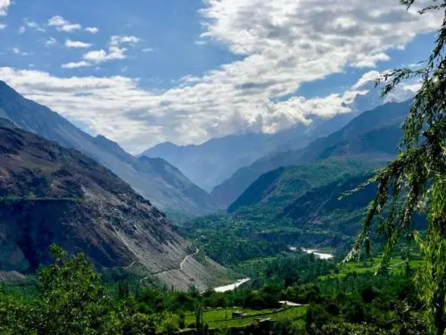 Dumani Mountain Resort