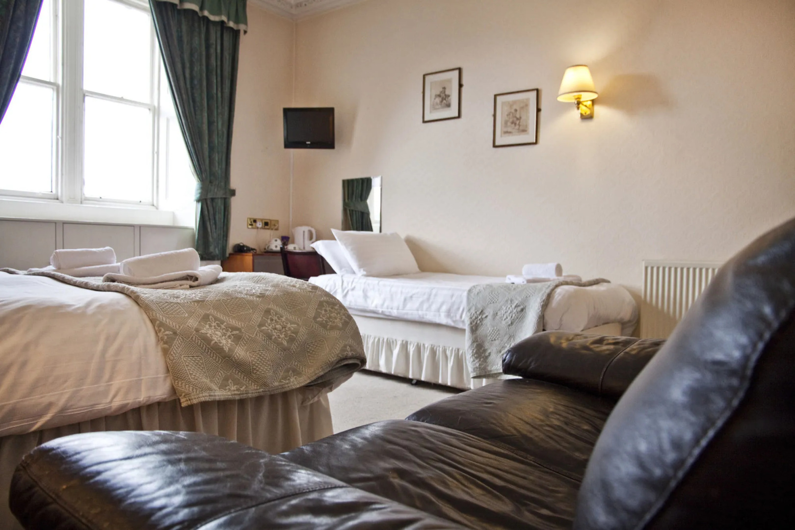 Buccleuch Arms Hotel