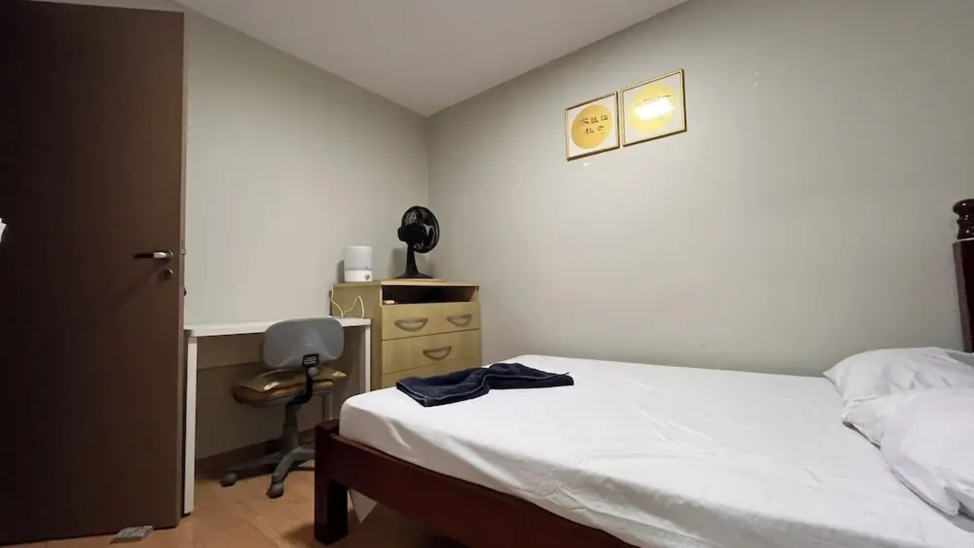 Quarto Privativo com Suite e Ar