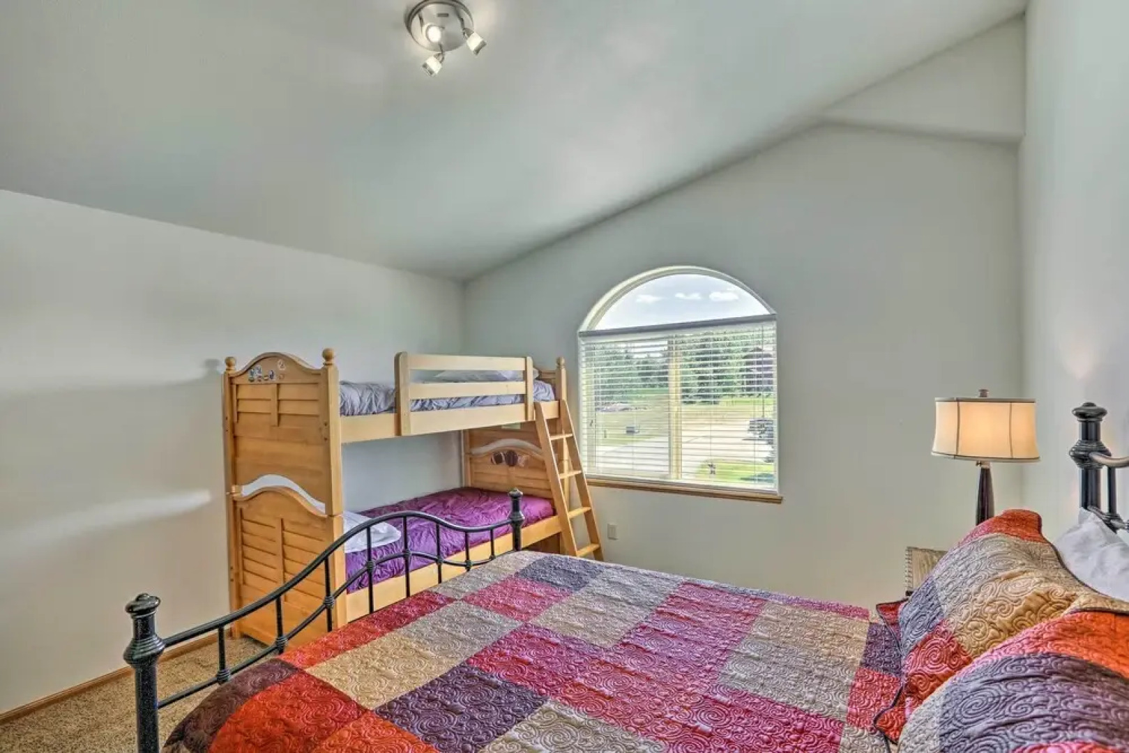 Near Skiing: Red Lodge Townhome w/ Hot Tub