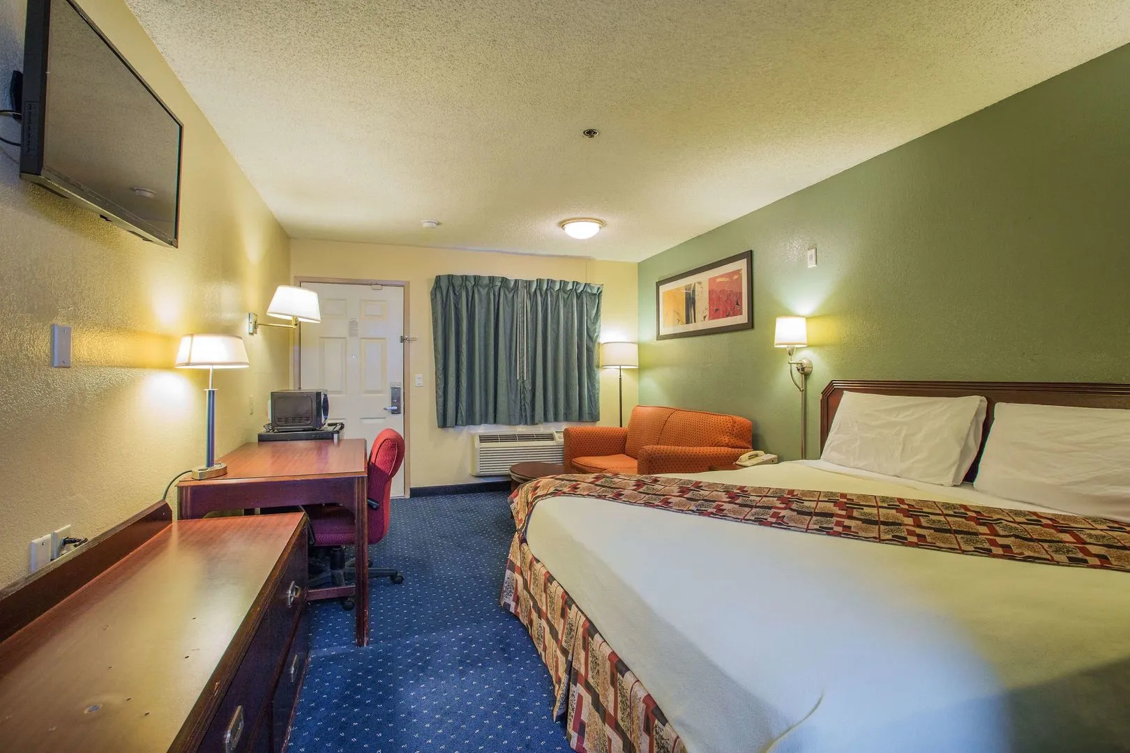 University Inn Fresno