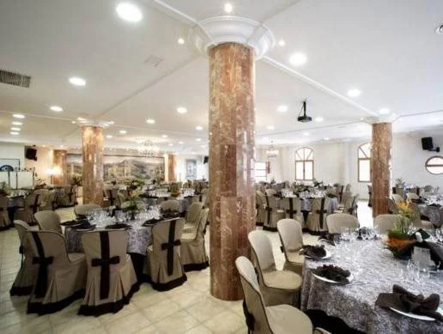 Hotel Restaurant Palacios