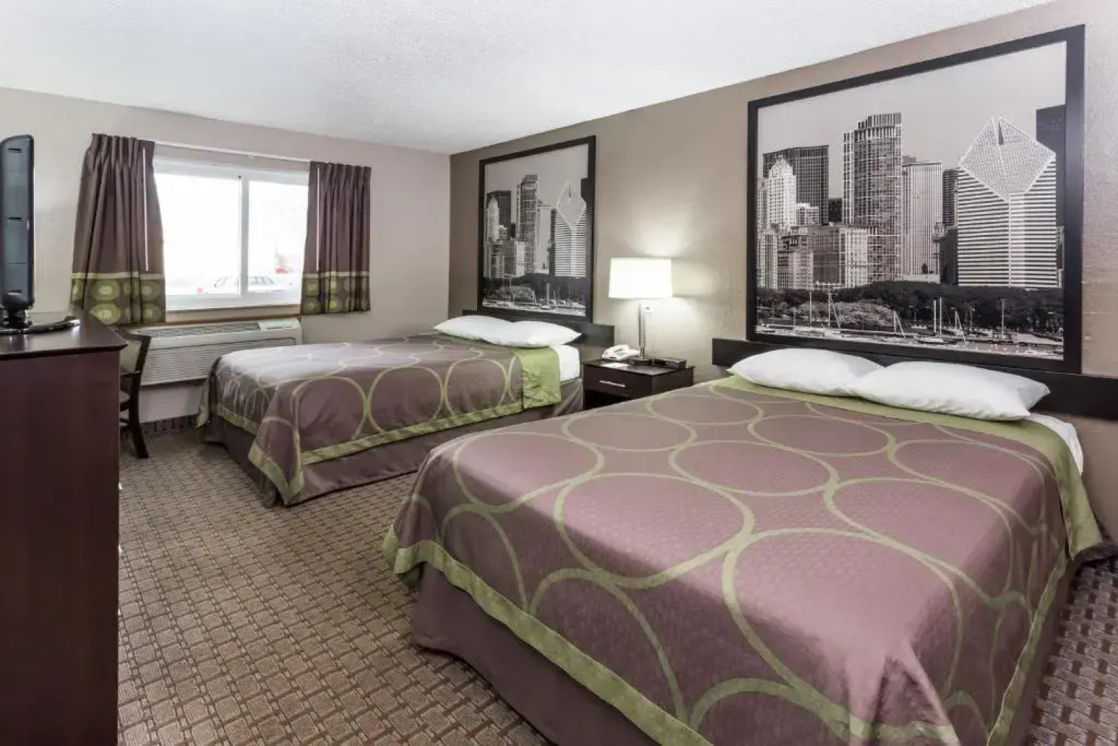 Super 8 Mundelein/Libertyville Area