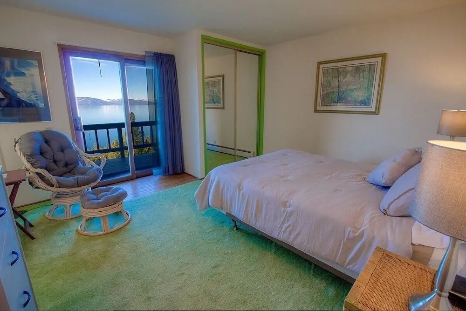 Lake View Glen 4 Bedroom Home by RedAwning