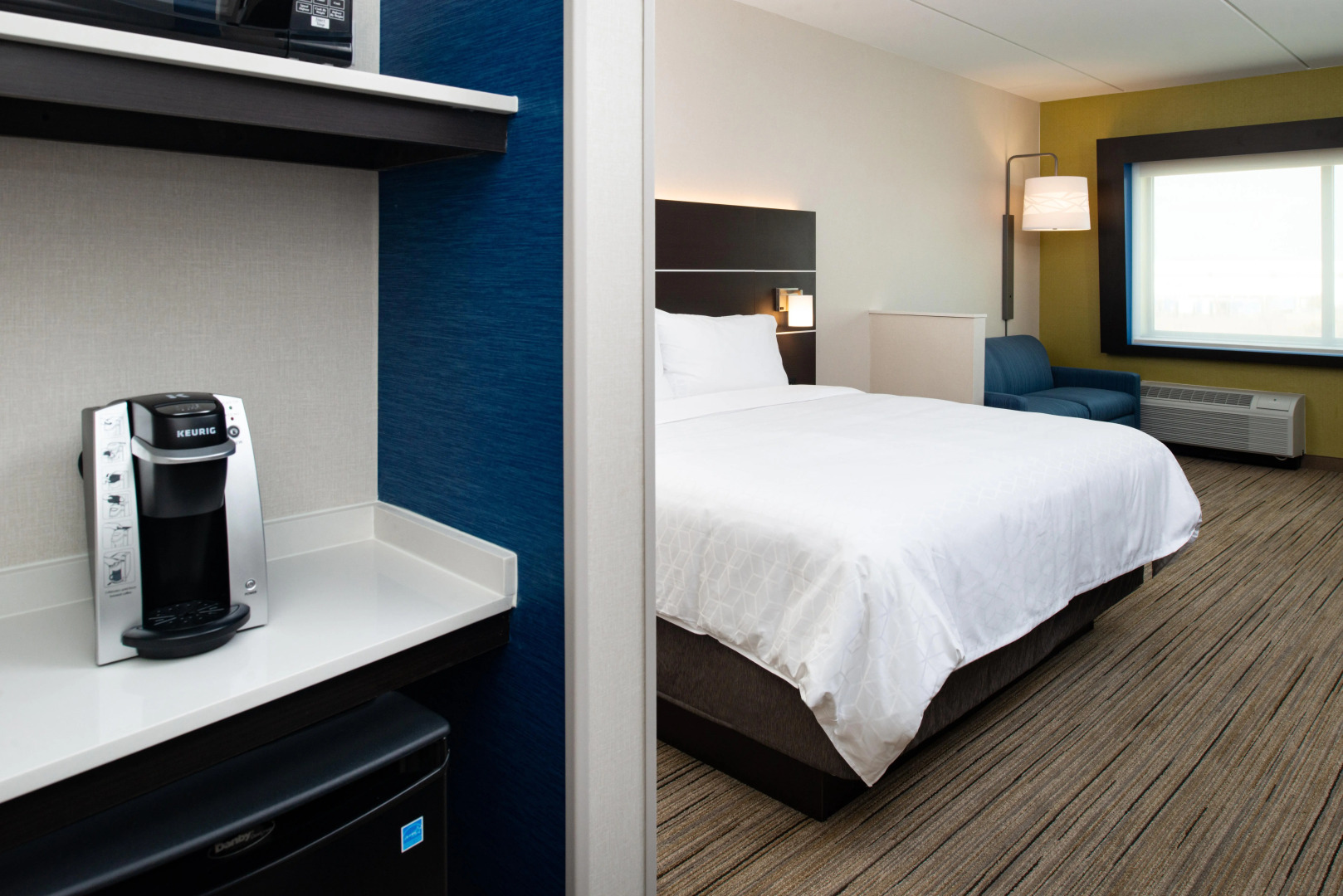 Holiday Inn Express & Suites Romeoville - Joliet North by IHG