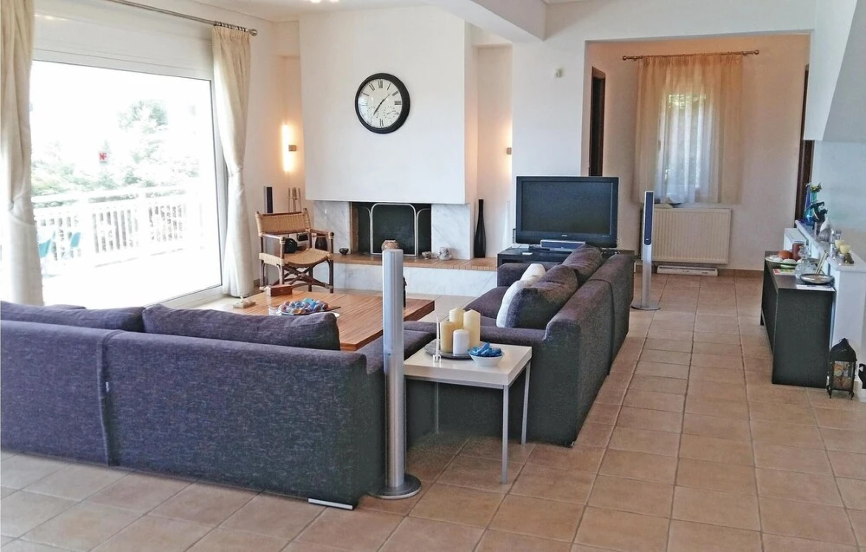 Amazing Home in Theologos with Hot Tub, WiFi & 6 Bedrooms