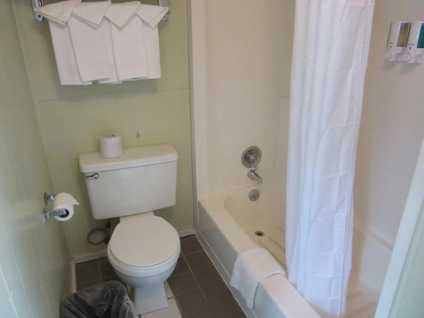 Yellowstone Country Inn