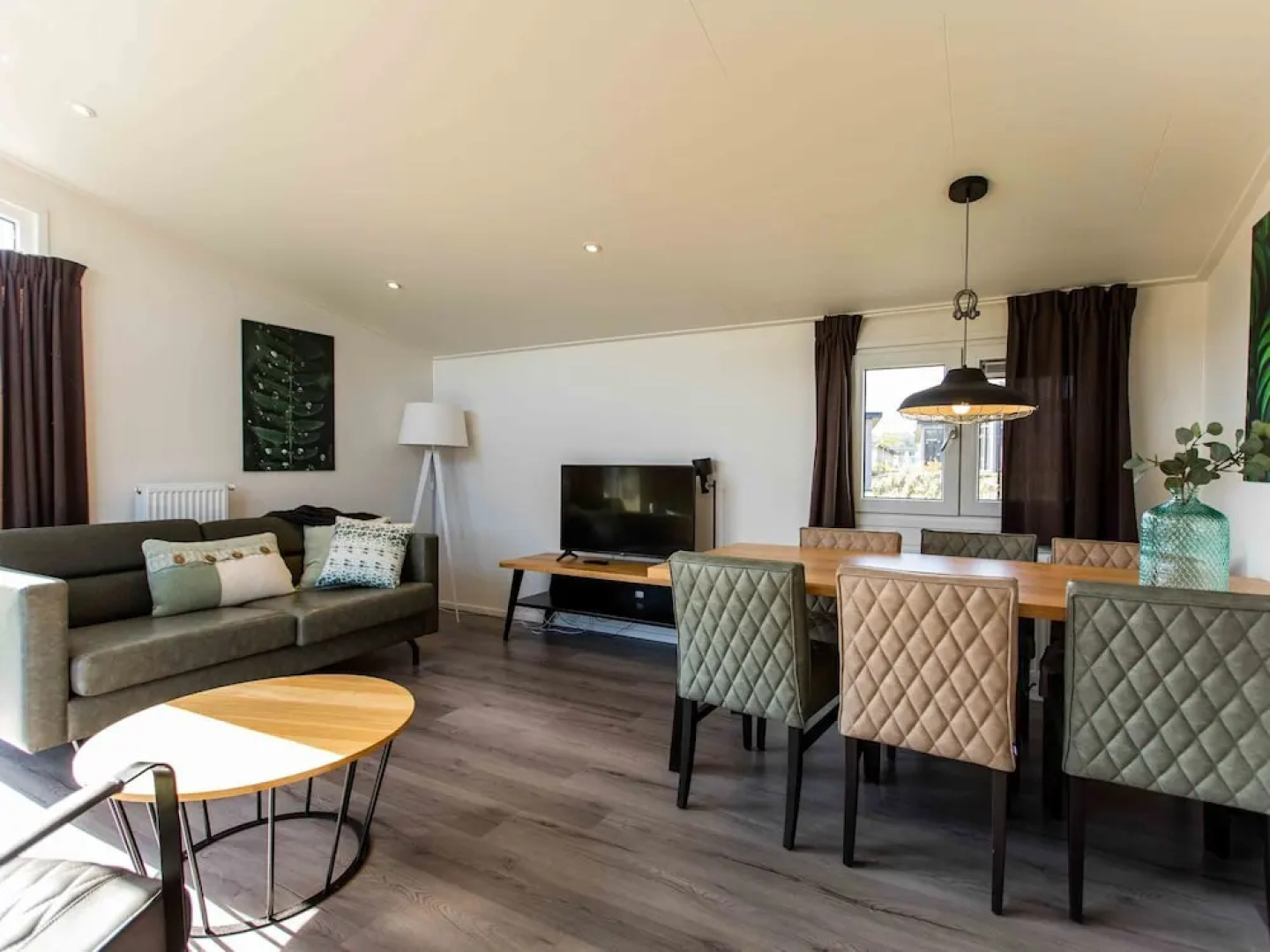 Modern Chalet With Dishwasher, Near Valkenburg