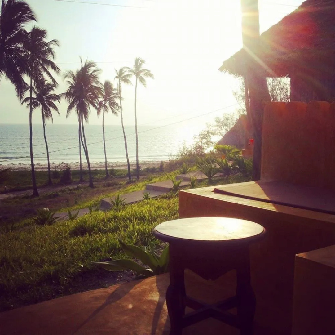 Domokuchu Beach Bungalows