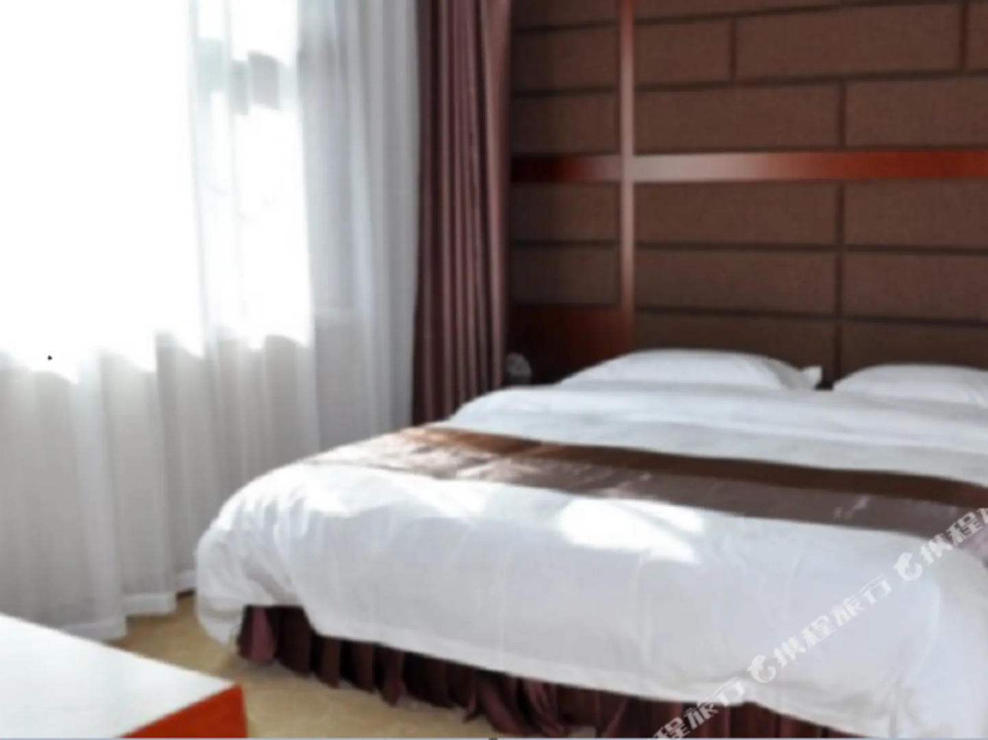 Super 8 Hotel Hezuo Shengshi Jubao