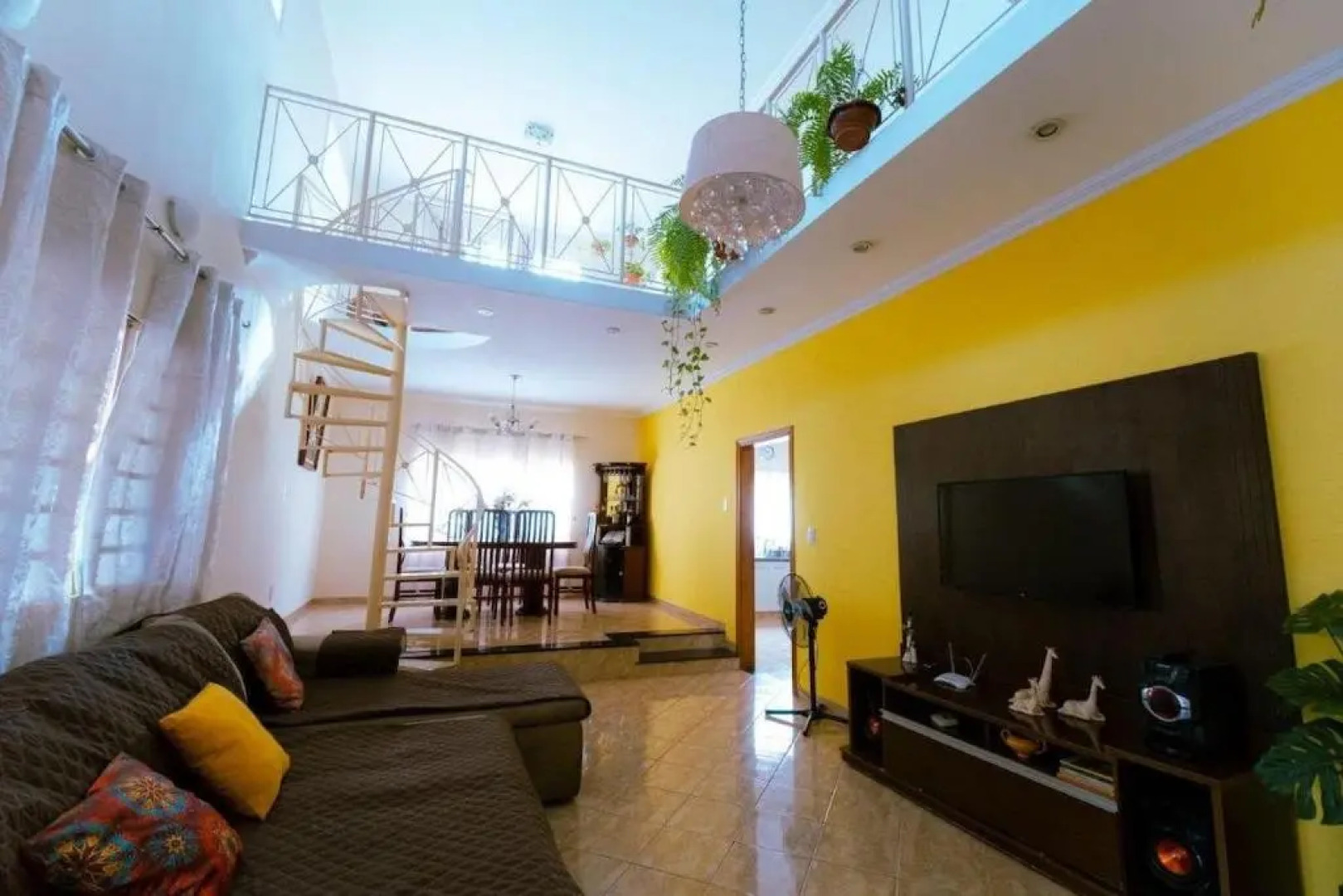 Sobrado relaxante com 4 quartos, enxoval completo , perfeito para famílias grandes