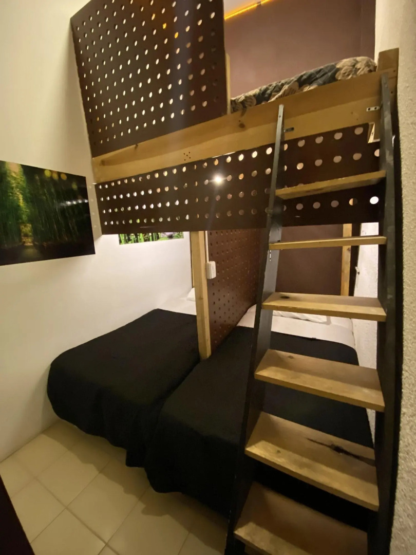 Roomies Hostel Centro Medico