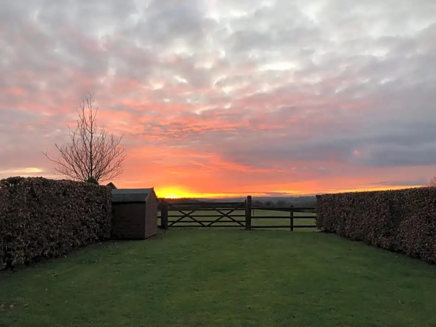 Dan y Graig Barn, Carmarthen