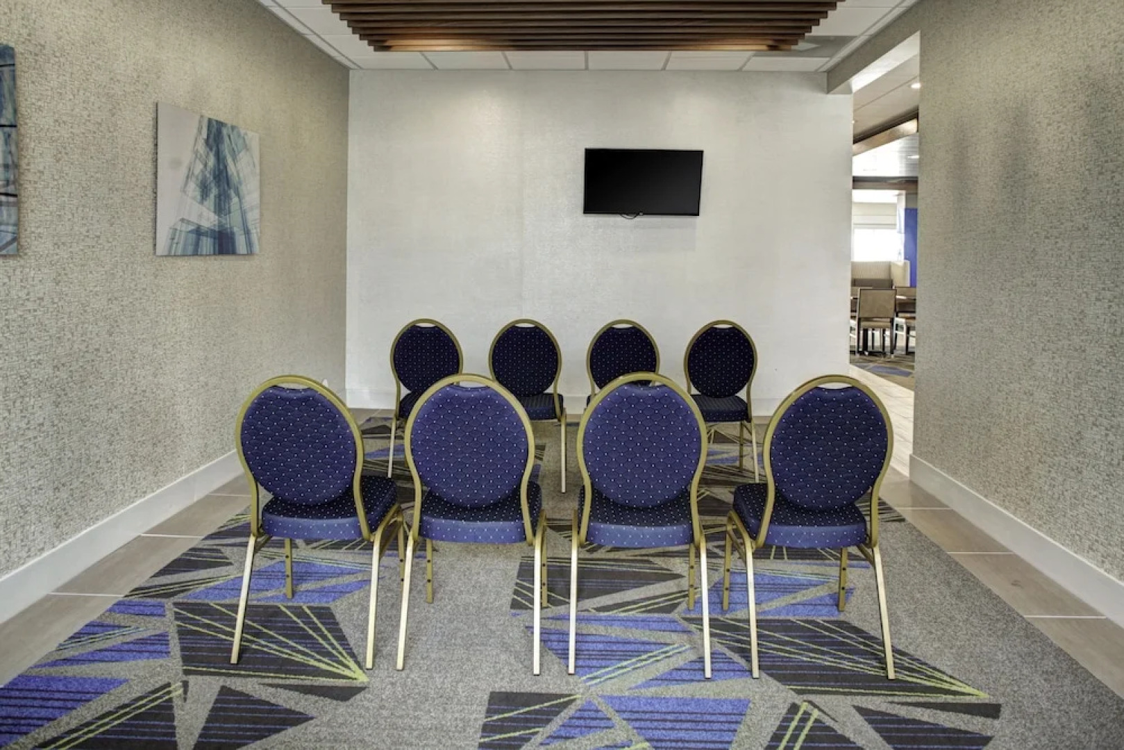 Holiday Inn Express & Suites Coldwater