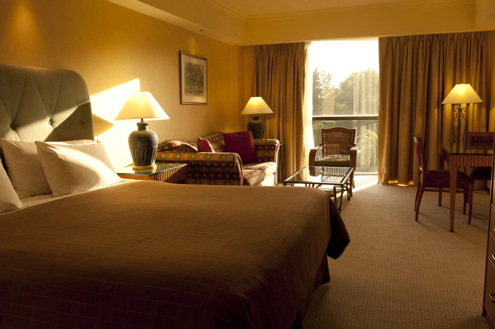 Sheraton Pilar Hotel and Convention Center