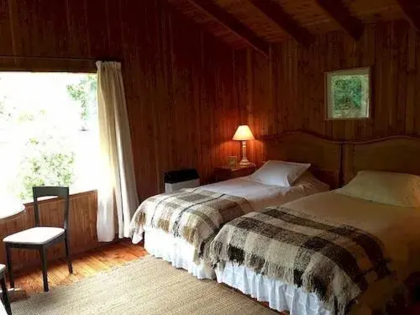 Punta Piedras Lodge & Marina