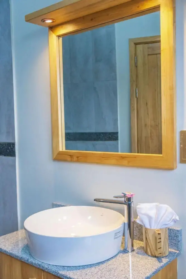 Ndere  Echifuuha Resort