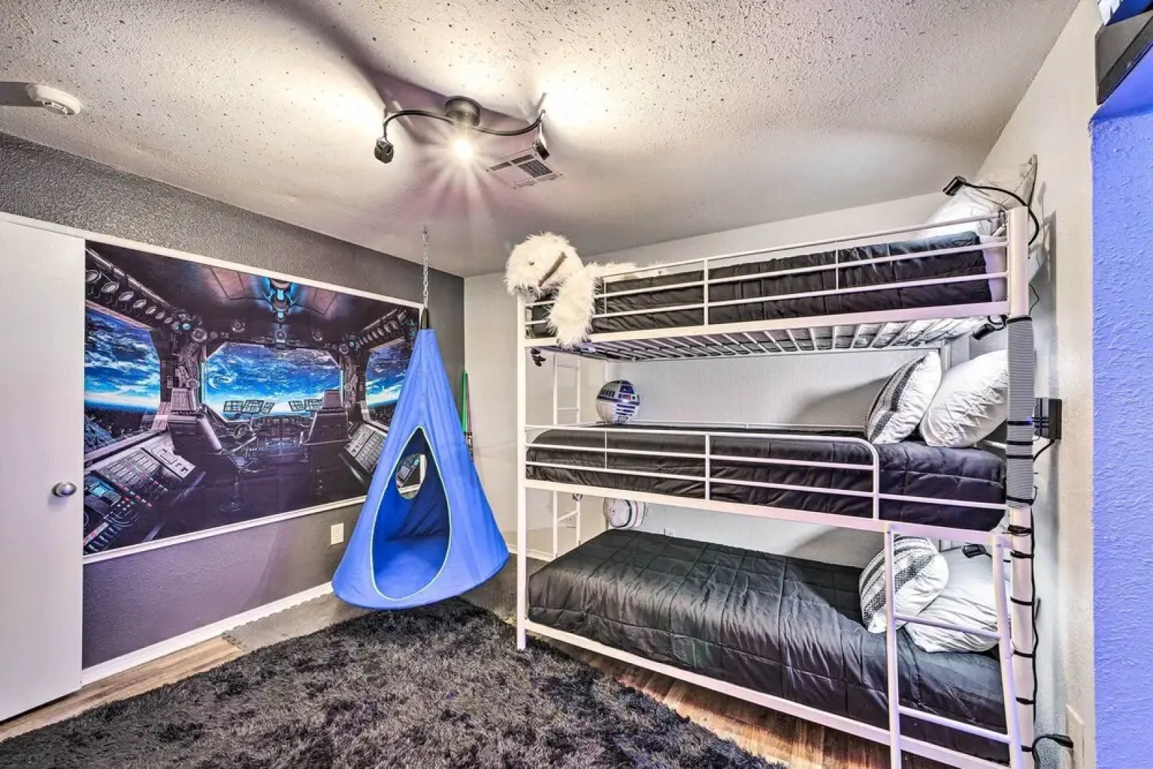 Broken Arrow Home: Family-friendly Amenities!