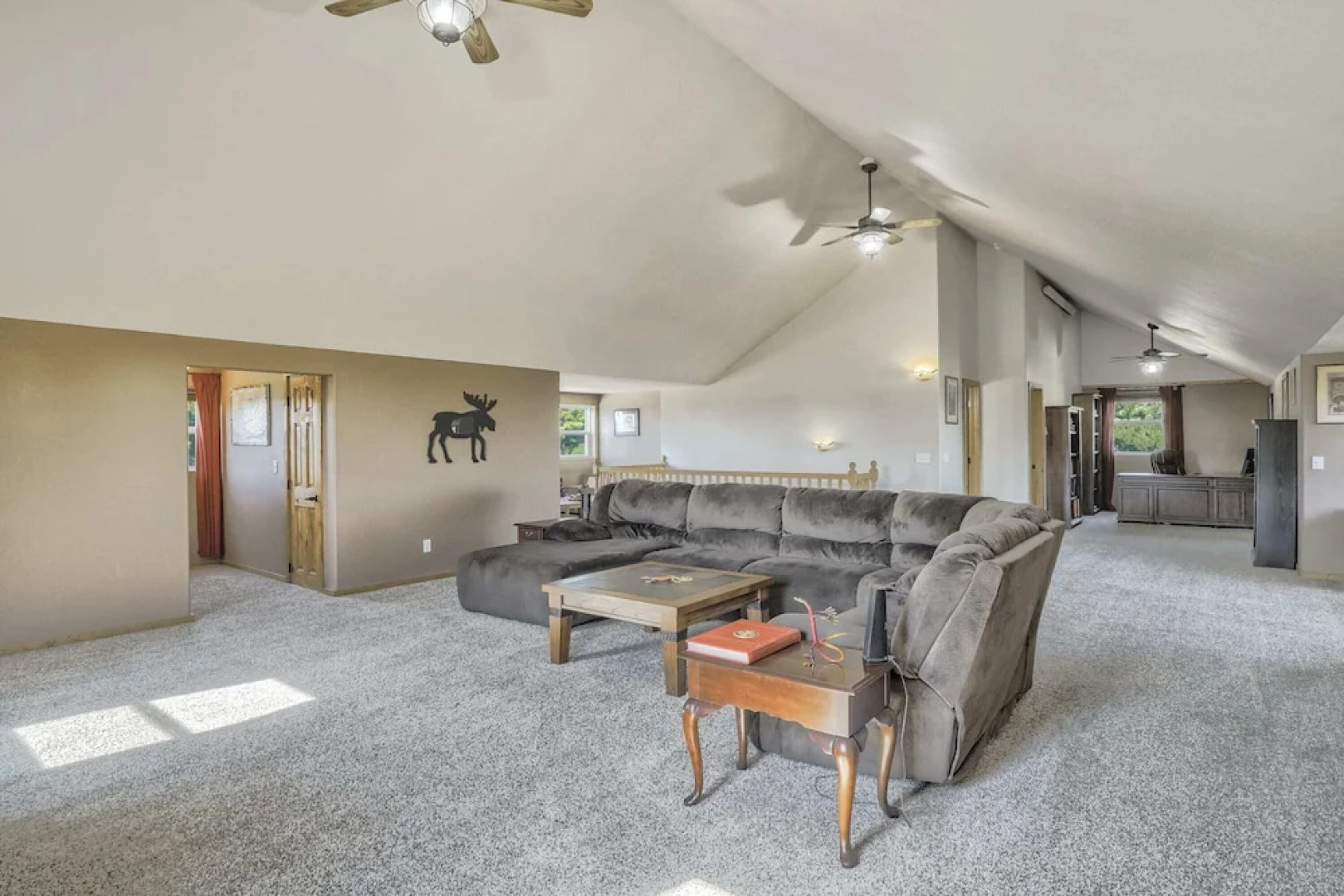 4BD Quiet Ranch Setting Historical Canyon Views