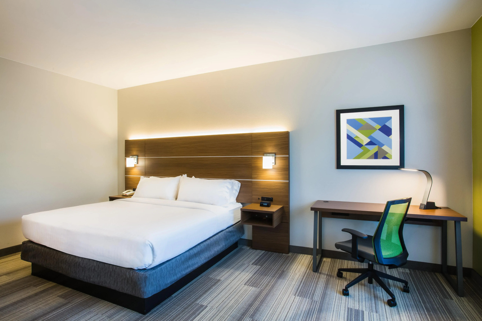 Holiday Inn Express & Suites Cedar City by IHG