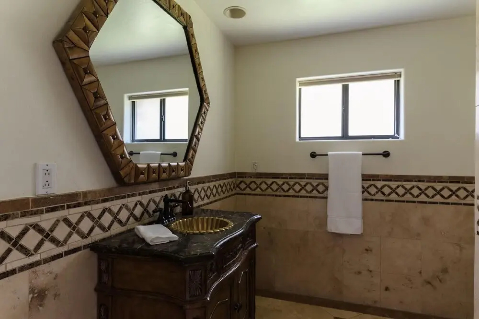 Rancho Cristal - Desert Oasis w Waterslide & Sauna