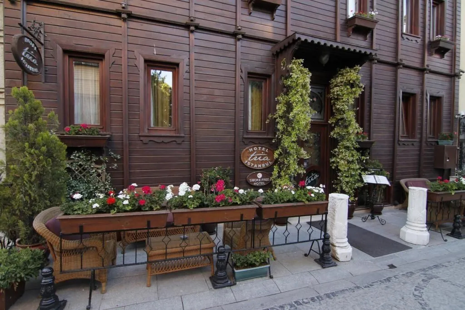 Tria Hotel - Special Class