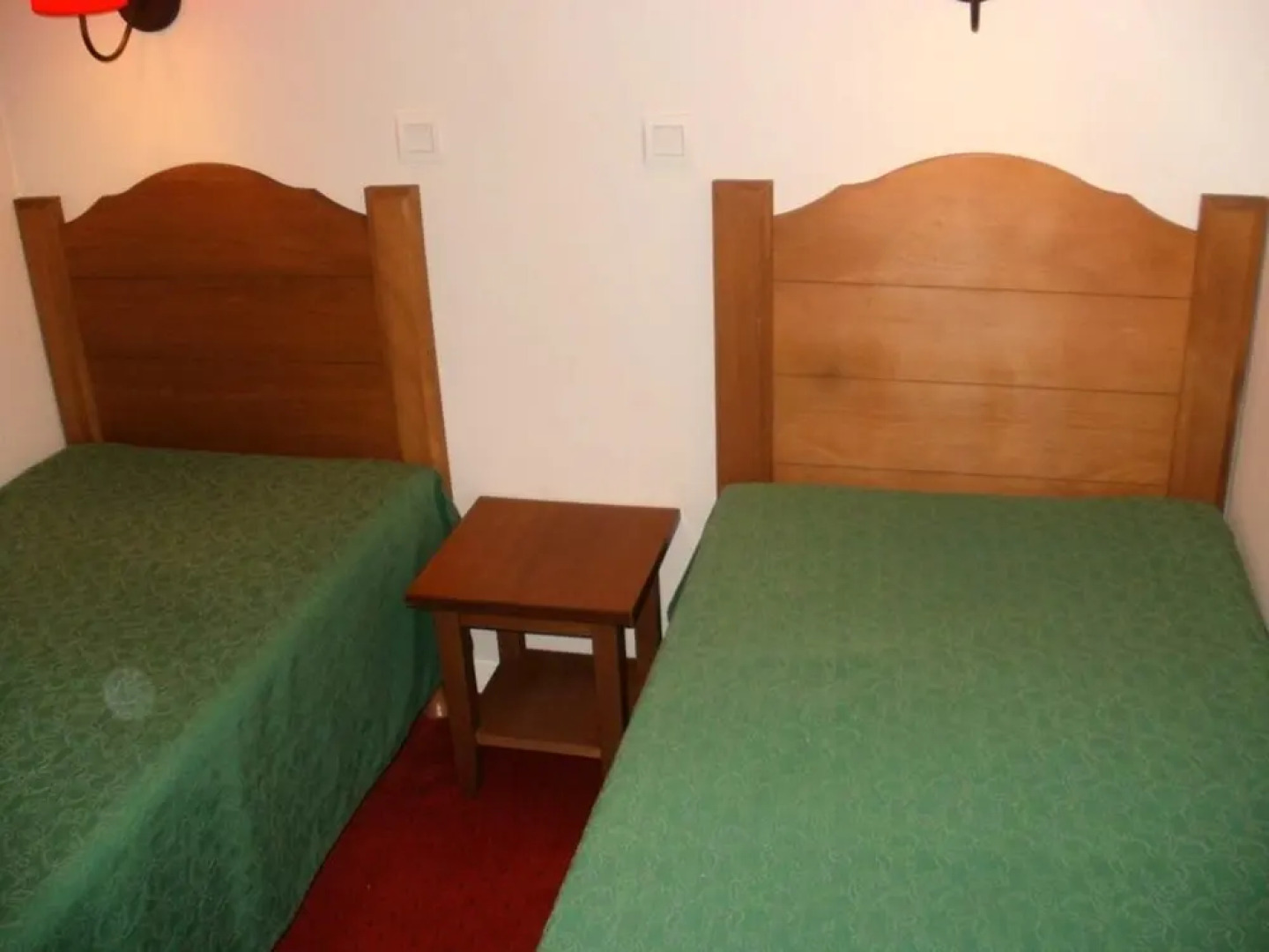 Apartment With 2 Bedrooms in Monflanquin, With Wonderful Lake View, Shared Pool, Furnished Garden