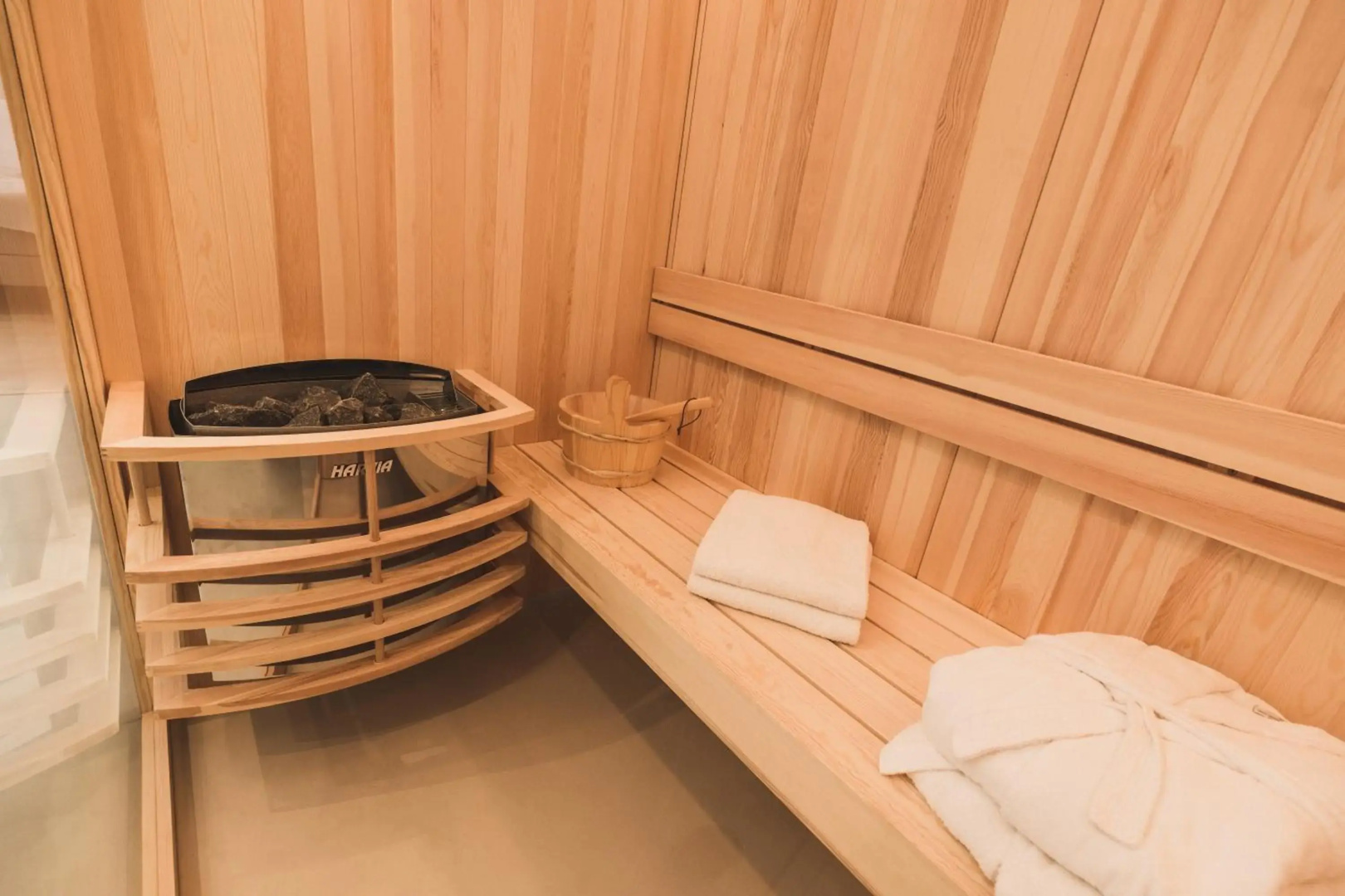 STEILLAGE - Design Moselsuiten mit Panoramablick und SPA