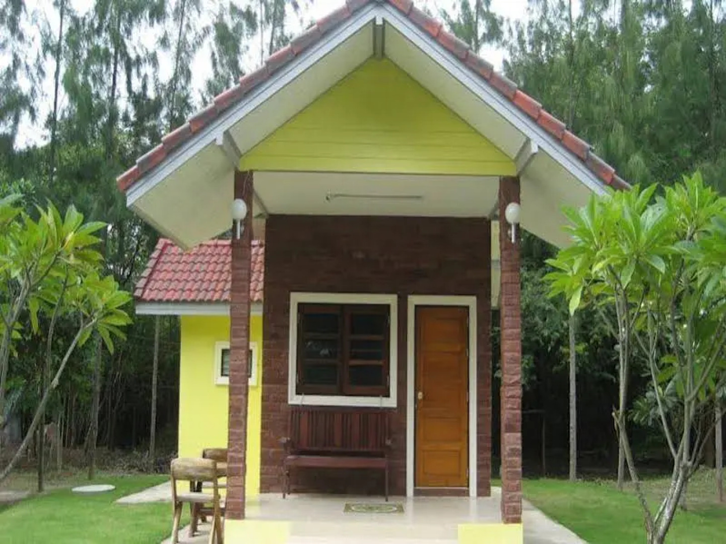 Tiwson Suanphueng Resort