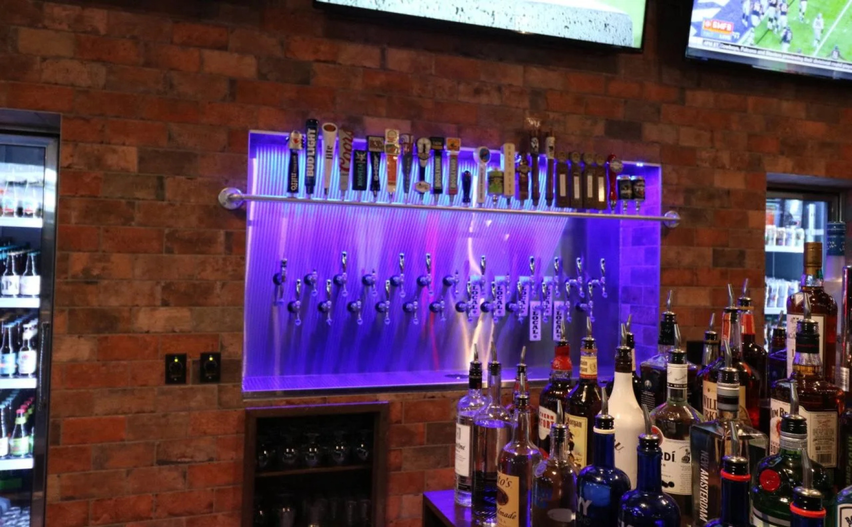 Holiday Inn Express & Suites McPherson by IHG