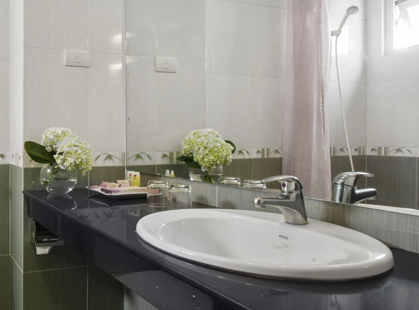 A25 Hotel - 12 Pho Hue