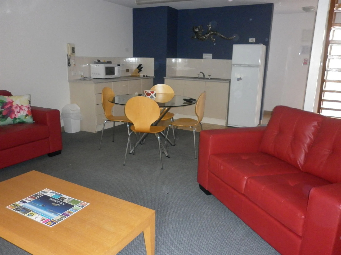 Nelson Bay Breeze Holiday Apartments