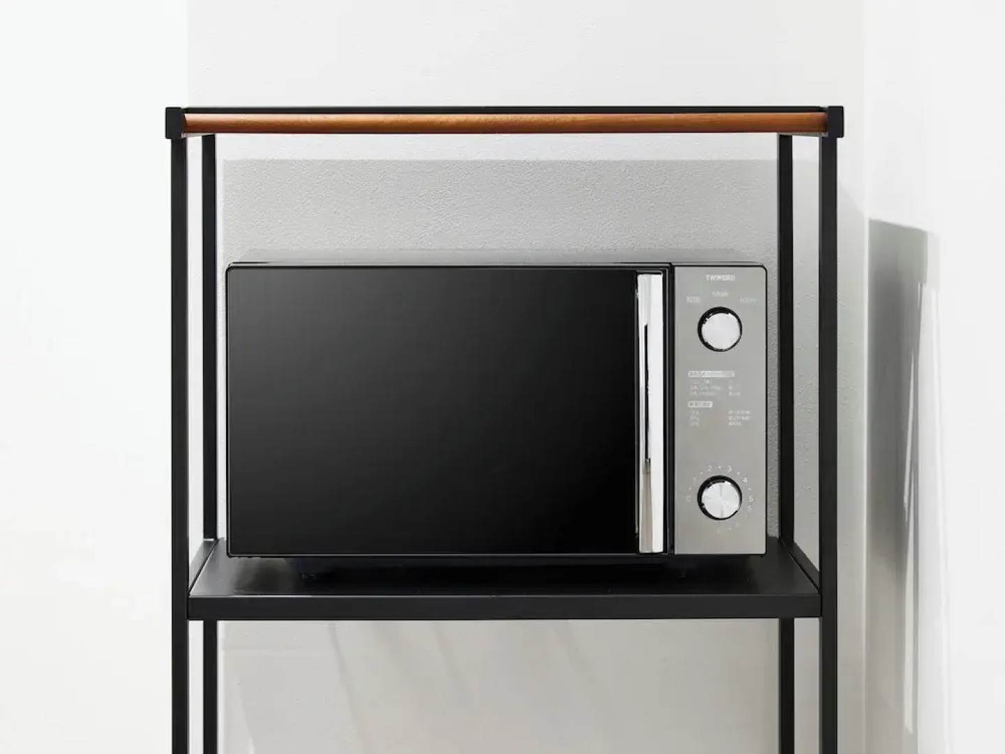 IN THE LIBRARY hotel and books TOKOROZAWA