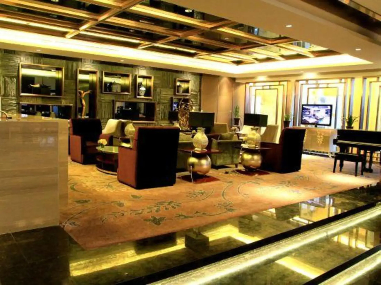 Yunhai Jianguo Hotel